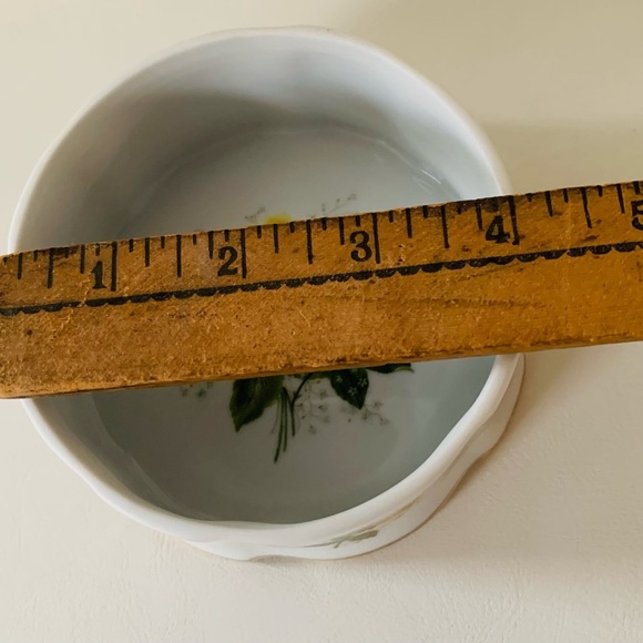 Porcelain box - Picture 5 of 10